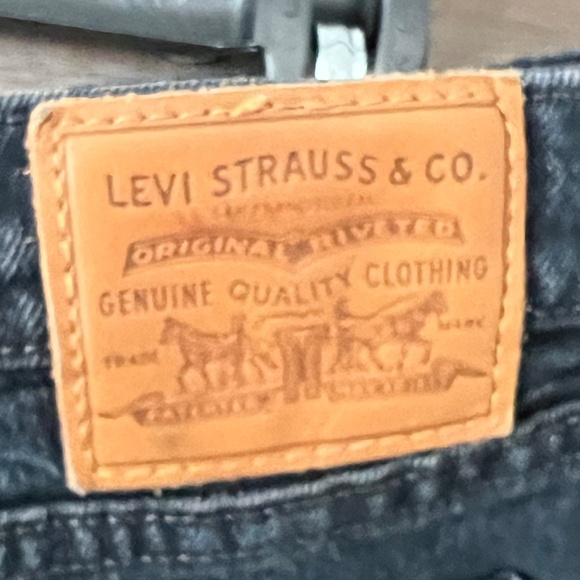 Levi's Wedgie Straight Fit Button Fly Jeans Black Size 29 EUC - Picture 4 of 10